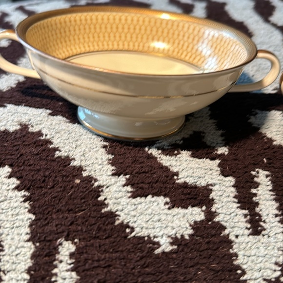 NEVER USED THOMAS GERMANY 4 PIECE SET - Picture 3 of 4